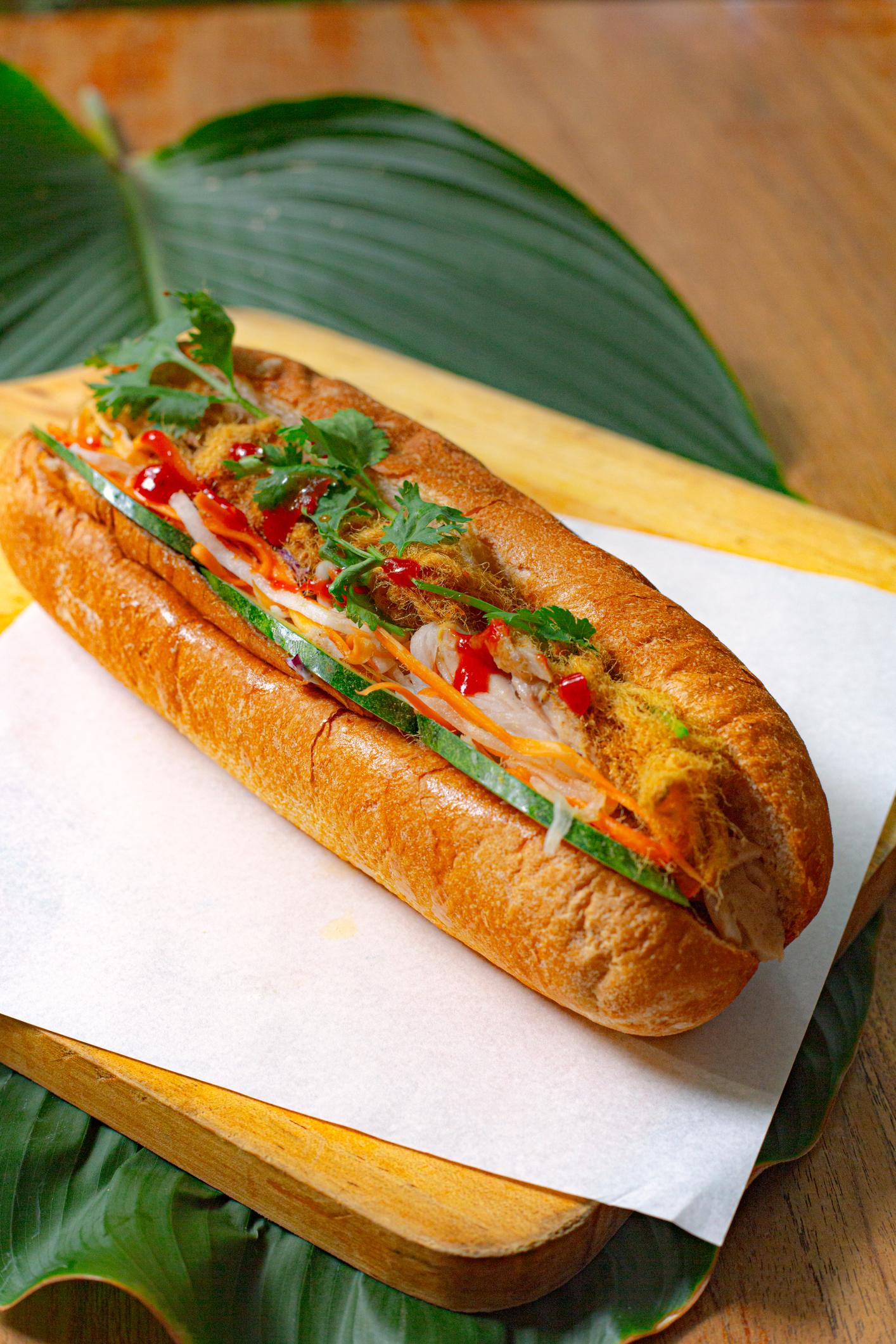 Vietnam Street Food Guide 2026 – Best Street Food in Vietnam for First Time Visitors