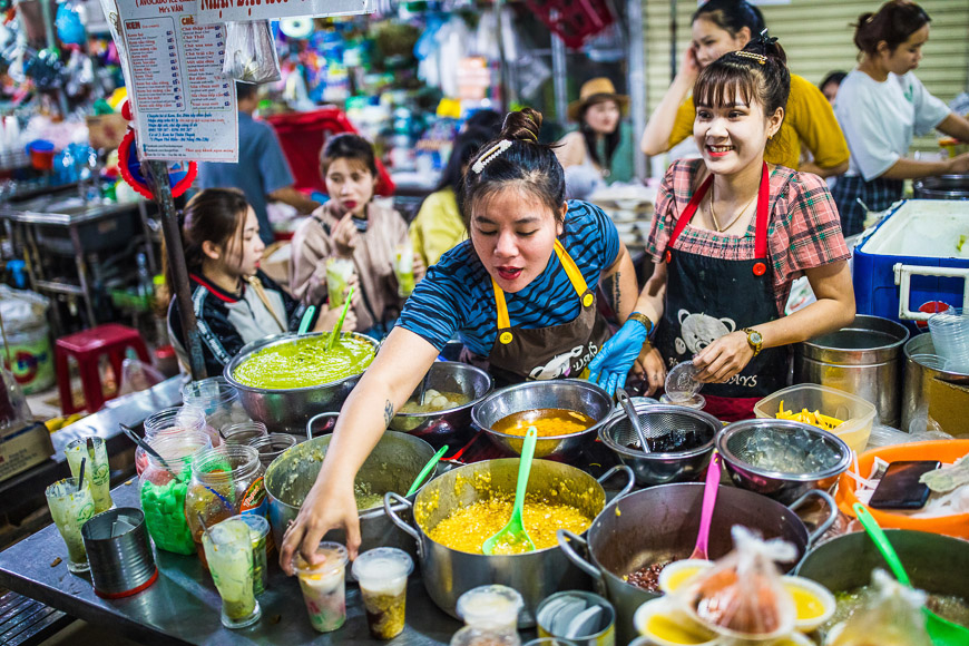 Vietnam Street Food Guide 2026: 15 Must-Try Delicious Foods for Every Traveler