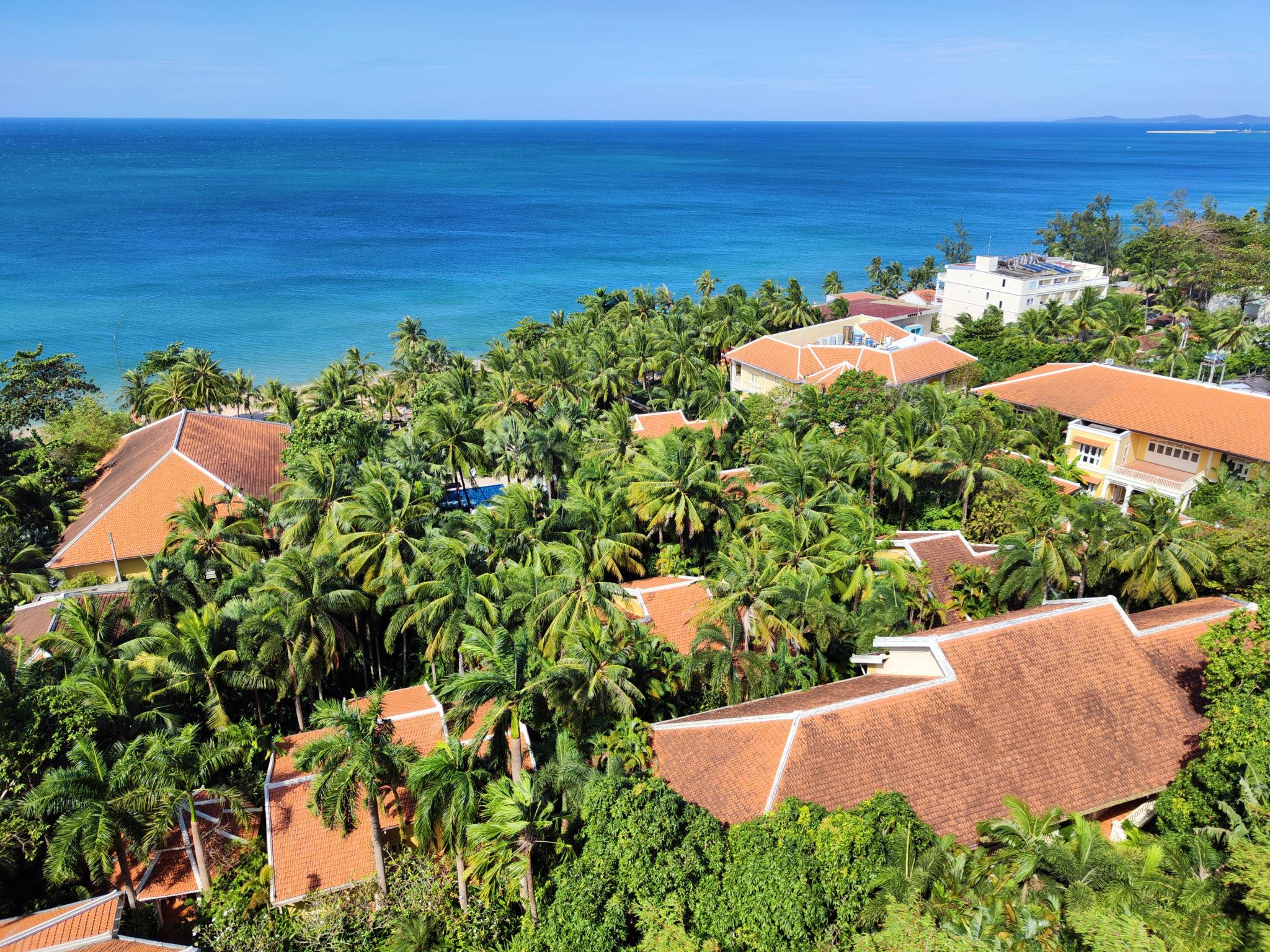 Phu Quoc is a very beautiful island in Vietnam with stunning tropical beaches and clear blue water